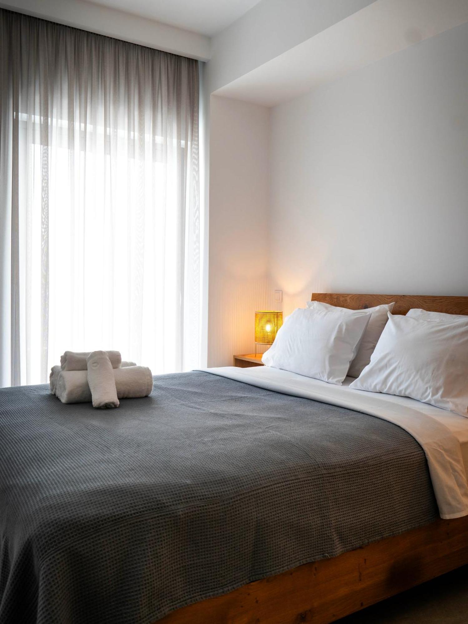 White Luxury Apartment Трикала Экстерьер фото